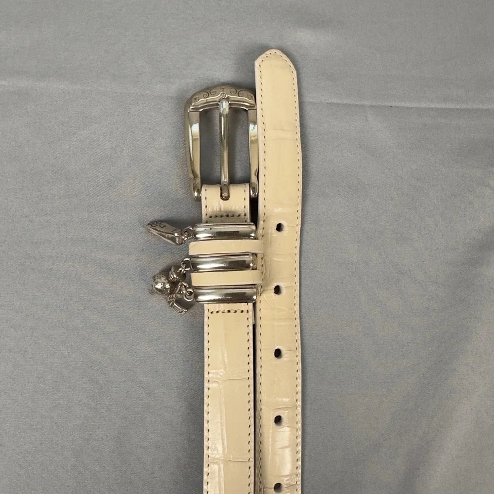 Brighton Belt Womens‎ Golf Charm Cream Croc Embossed Leather Silver Buckle 32